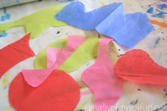 Use the cut paper technique to make beautiful suncatchers with this fun Matisse craft for kids. It will look beautiful on your windows! 