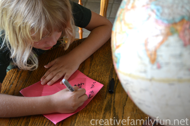 Make Geography Fortune-Tellers, a fun geography activity to help your child learn continents, countries, oceans, US states, or famous cities.