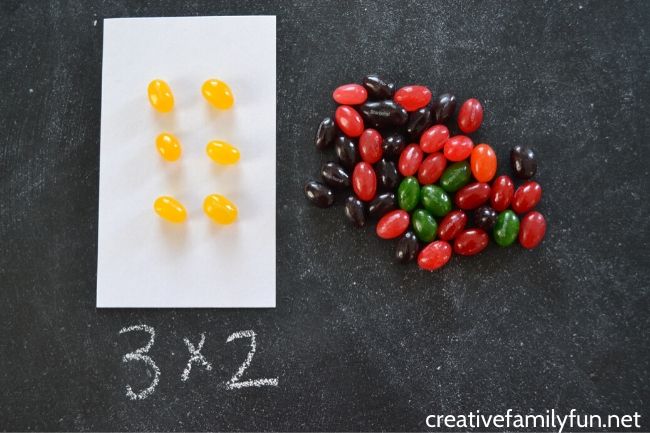 Multiplication practice with jelly bean arrays